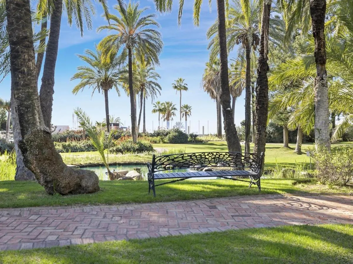Appartement Amplio Y Luminoso Apartamento En 1 Linea Playa Marbella Spanje