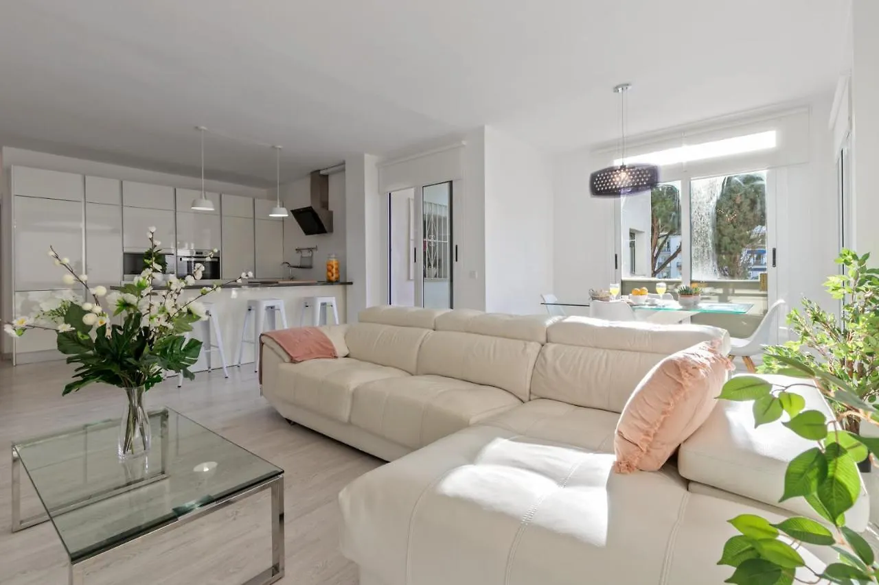Διαμέρισμα Amplio Y Luminoso Apartamento En 1 Linea Playa Μαρμπέλλα Ισπανία